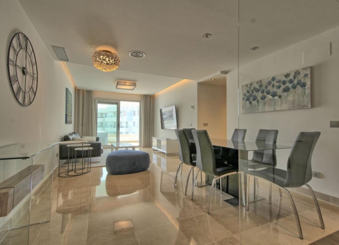 Apartamento Planta Media en San Pedro de Alcántara - 2
