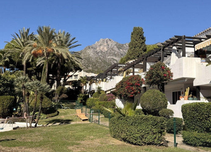 Apartamento Planta Baja en The Golden Mile - 1