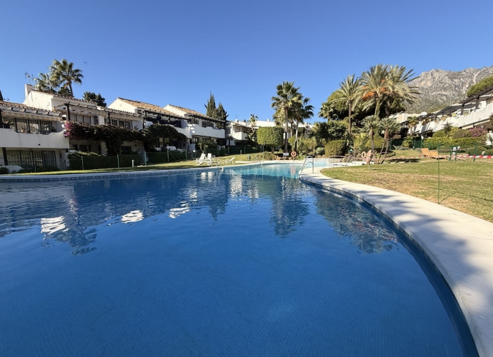 Apartamento Planta Baja en The Golden Mile - 2