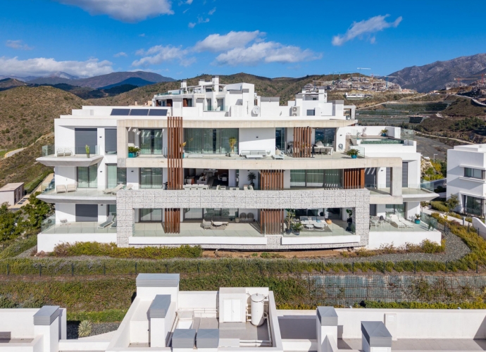 Appartement milieu d’Etage situé à Benahavís - 4