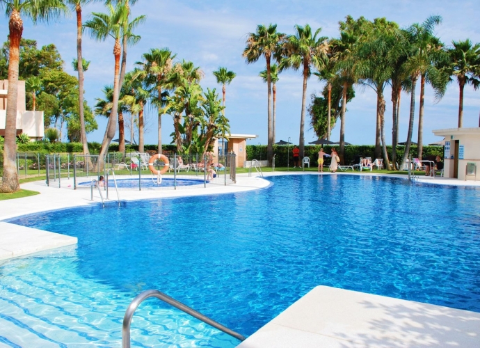 Apartment Ground Floor in Estepona - 1