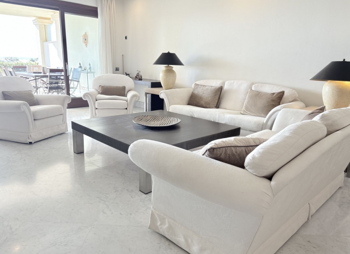 Apartment Ground Floor in Los Monteros - 10