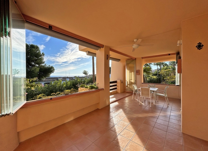 Apartamento Planta Media en The Golden Mile - 2