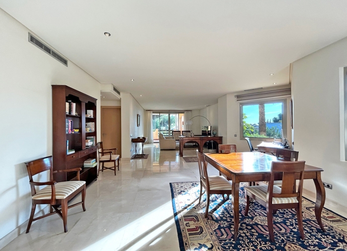 Apartamento Planta Media en The Golden Mile - 4