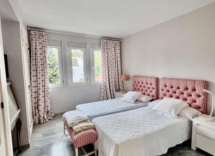 Apartment Penthouse Duplex en Guadalmina Baja - 8