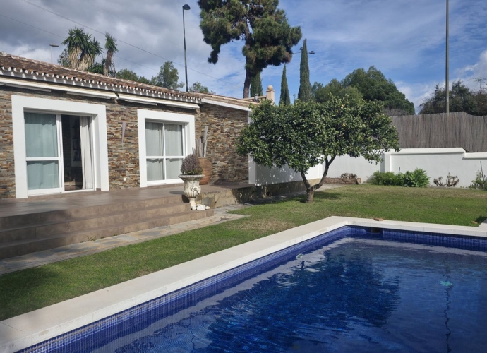 Villa Independiente en The Golden Mile - 3