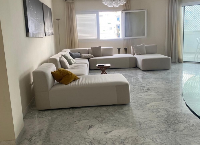 Apartamento Planta Media en Puerto Banús - 4