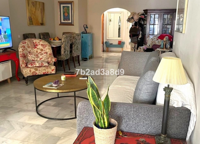 Apartamento Planta Media en Puerto Banús - 2
