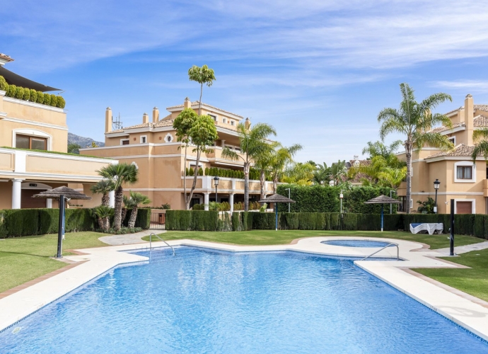 Apartamento Planta Baja en The Golden Mile - 2