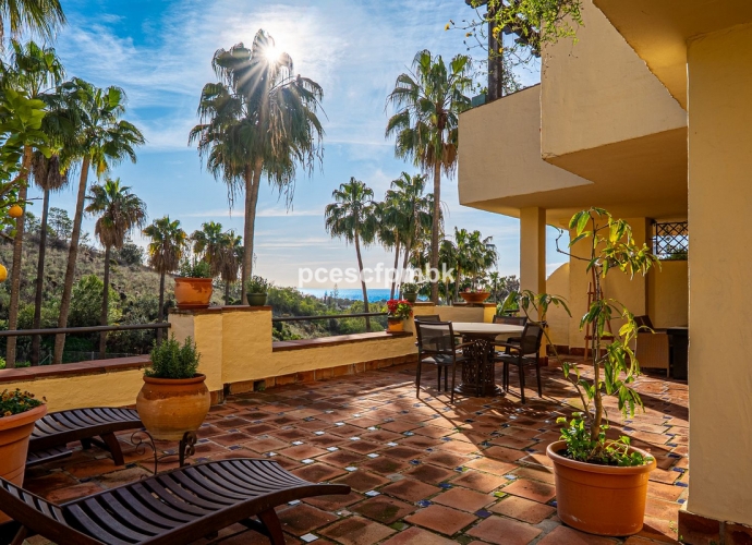 Apartamento Planta Media en The Golden Mile - 1