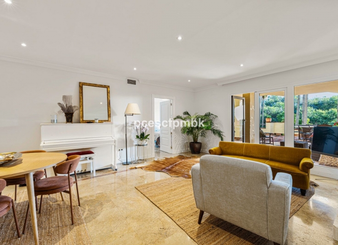 Apartamento Planta Media en The Golden Mile - 3