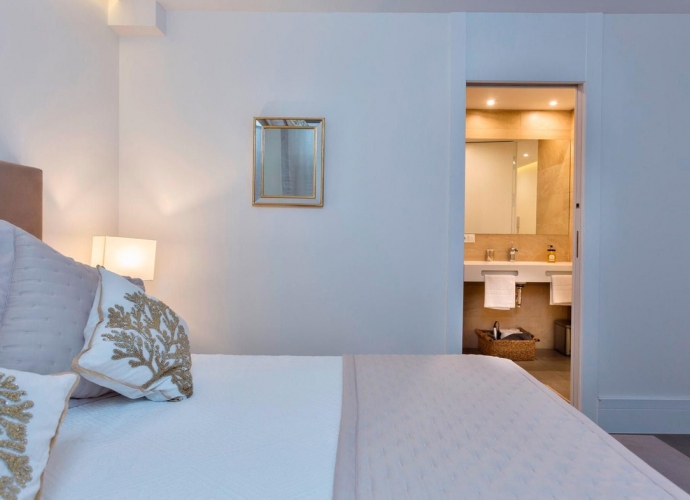 Apartamento Planta Media en The Golden Mile - 10