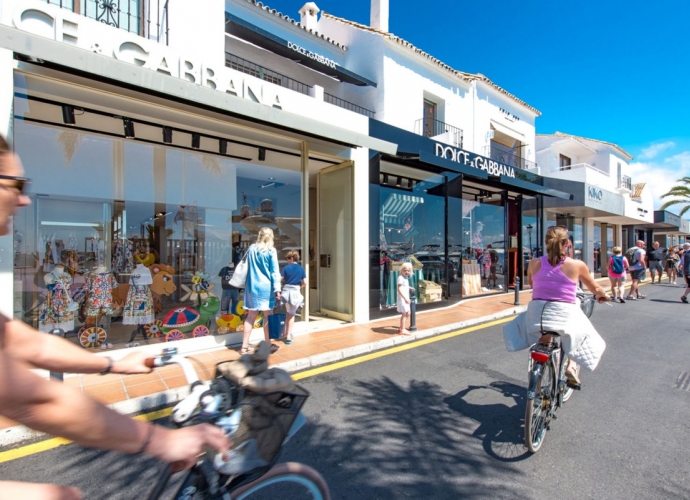 Apartamento Planta Media en The Golden Mile - 1