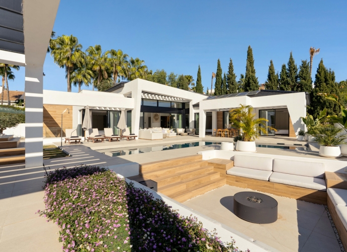 Villa Detached in Nueva Andalucía - 4