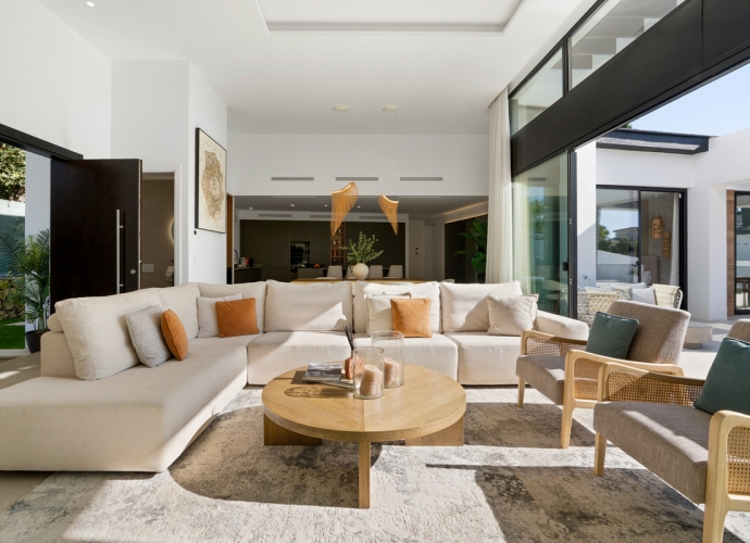 Villa Detached in Nueva Andalucía - 8