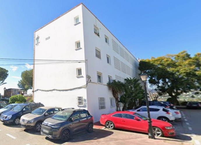 Studio Ground Floor in Nueva Andalucía - 1