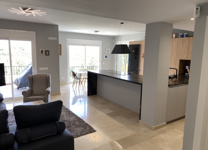 Apartamento Planta Media en Benahavís - 2
