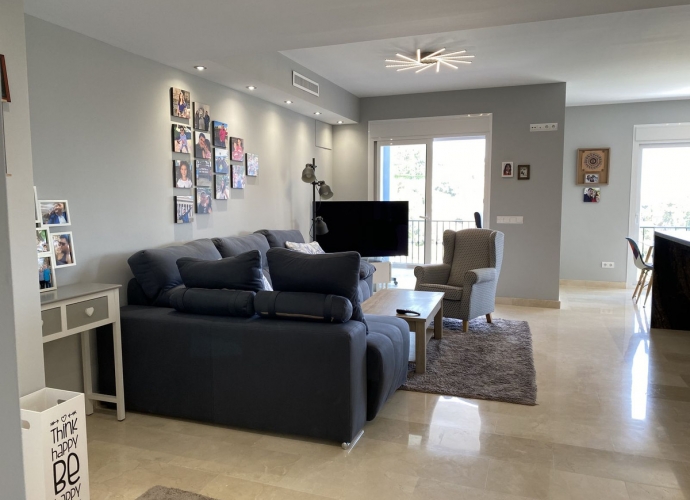 Apartamento Planta Media en Benahavís - 3