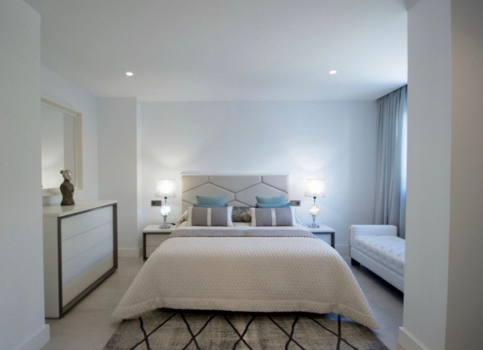 Villa Detached in Nueva Andalucía - 8