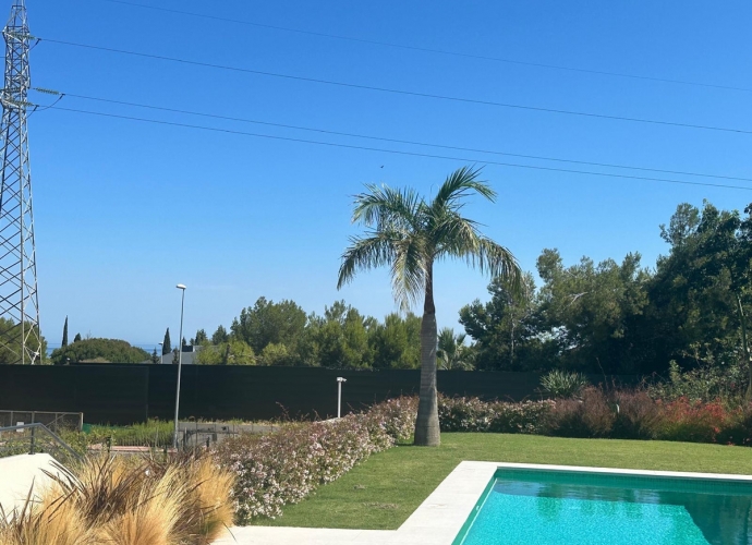 Plot Land en The Golden Mile - 3