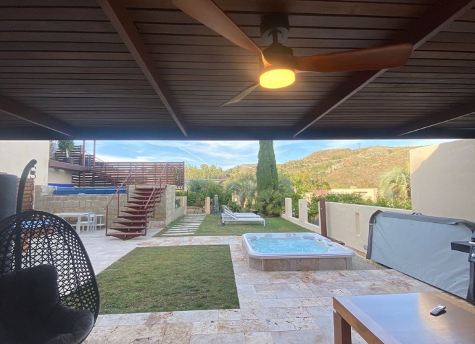 Villa Detached in Benahavís - 2