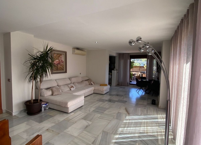 Villa Detached in Benahavís - 5