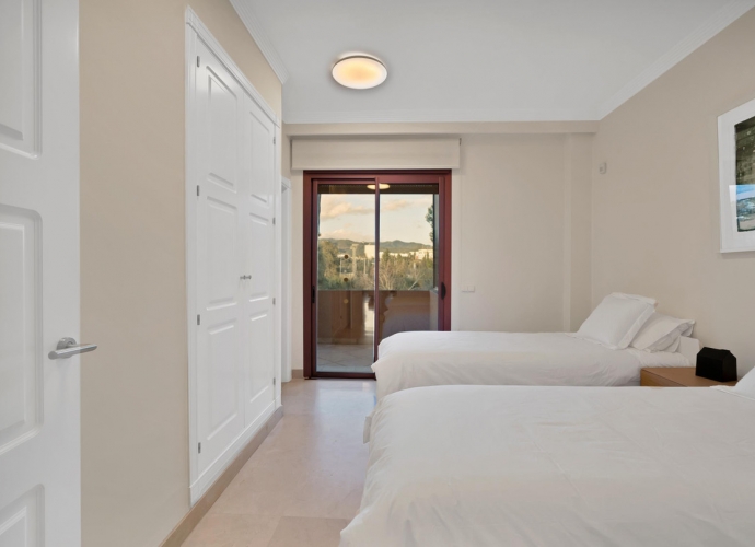 Appartement milieu d’Etage situé à Bahía de Marbella - 7