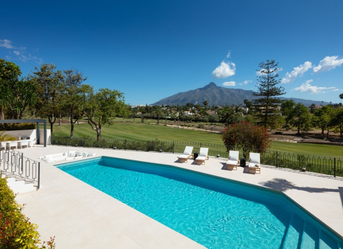 Villa indépendante situé à Nueva Andalucía - 8