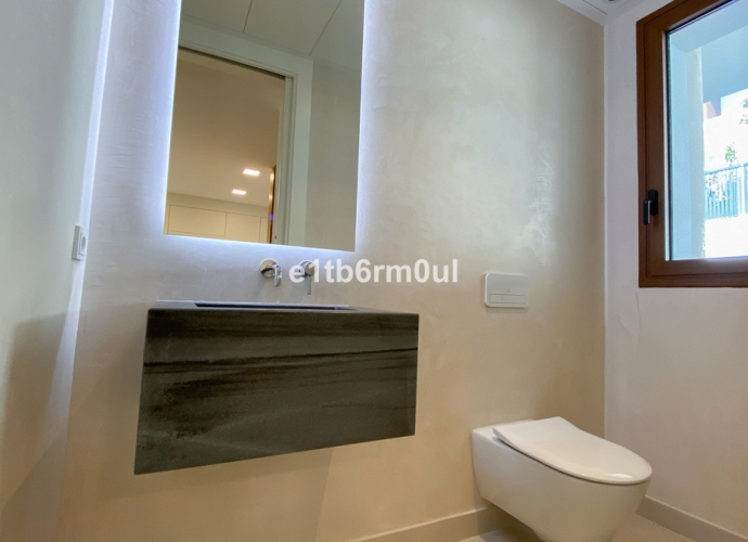 Villa Adosada en The Golden Mile - 9