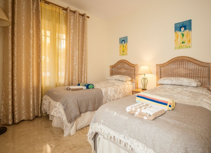 Apartamento Planta Baja en Elviria - 8