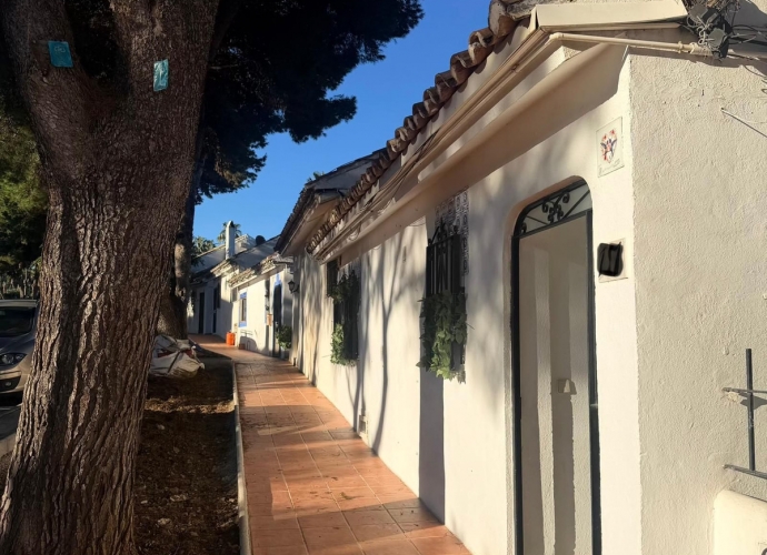 Townhouse Terraced in Nueva Andalucía - 1