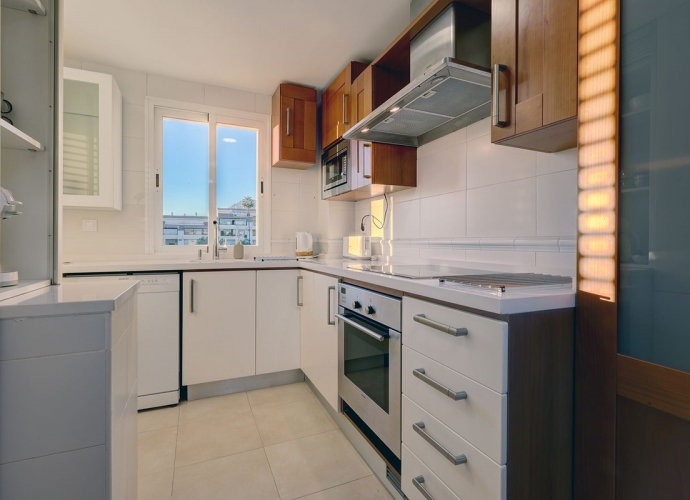 Apartment Penthouse Duplex situé à Bahía de Marbella - 8