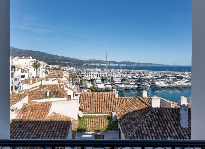Apartamento Planta Media en Puerto Banús - 2