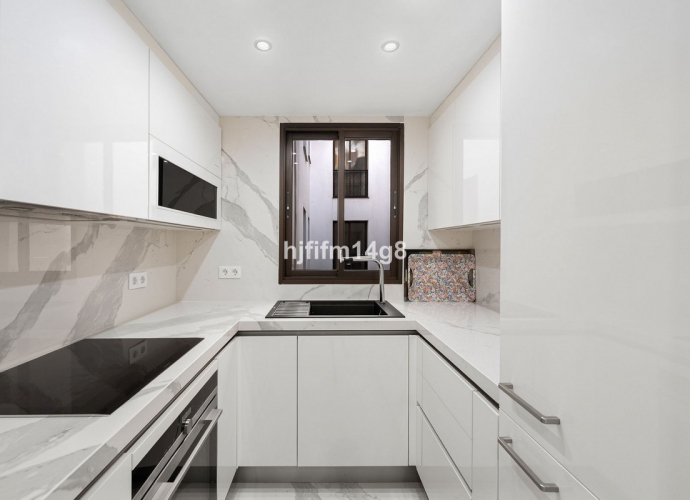 Apartamento Planta Media en Puerto Banús - 8