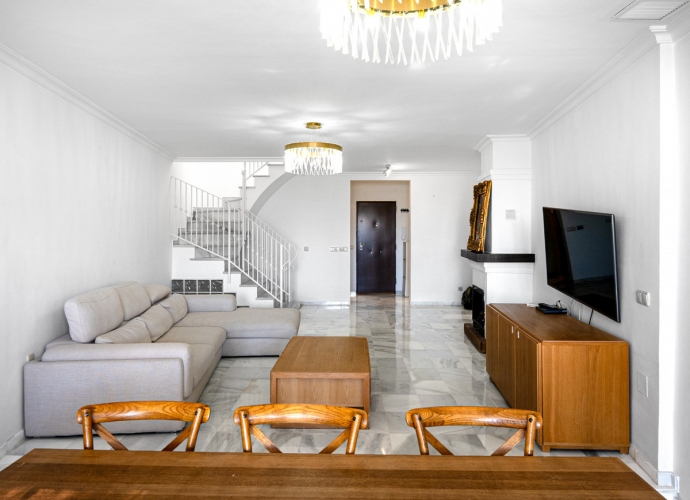 Townhouse Detached in The Golden Mile - 8