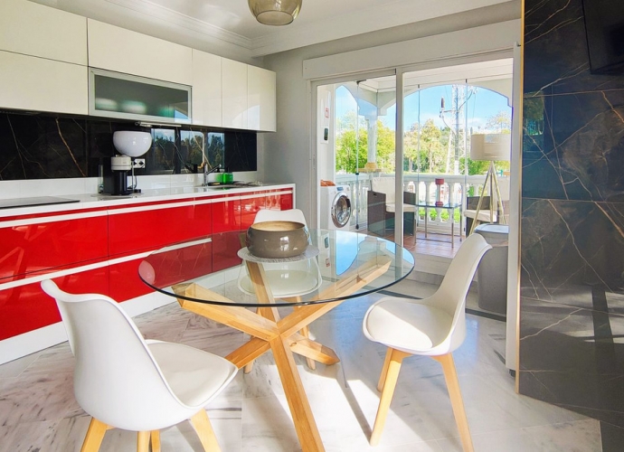 Apartamento Planta Media en Nueva Andalucía - 4