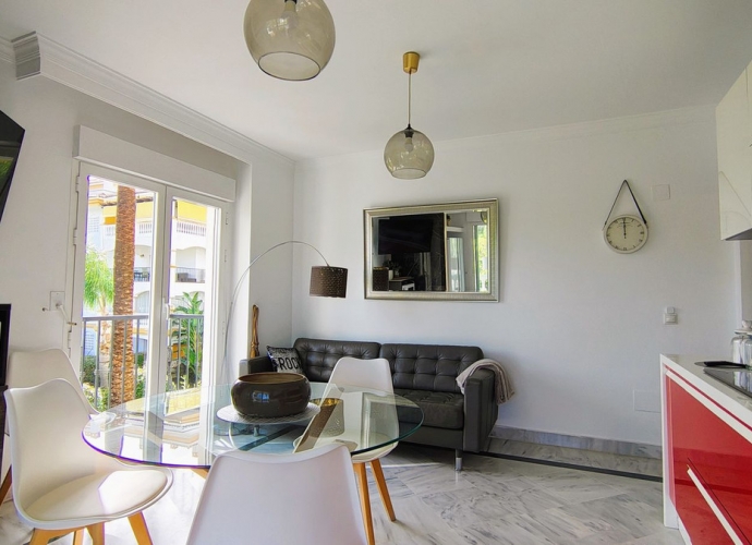 Apartamento Planta Media en Nueva Andalucía - 10