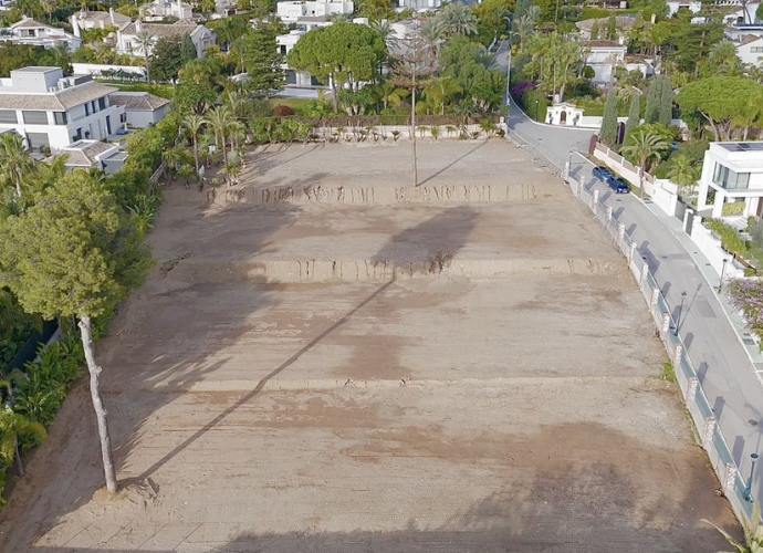 Terrain Résidentiel situé à Los Monteros - 2