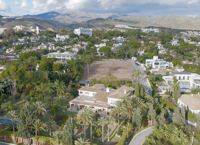 Terrain Résidentiel situé à Los Monteros - 3