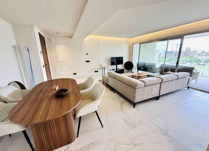 Appartement milieu d’Etage situé à San Pedro de Alcántara - 4
