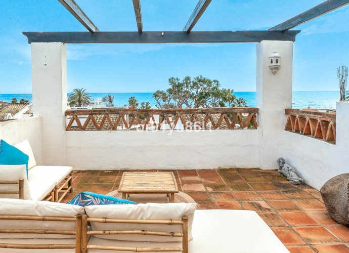 Adosado en Costabella - 2