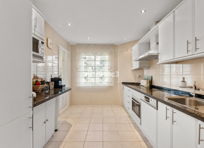 Apartamento Planta Media en Elviria - 6