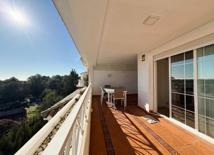 Appartement milieu d’Etage situé à Río Real - 2