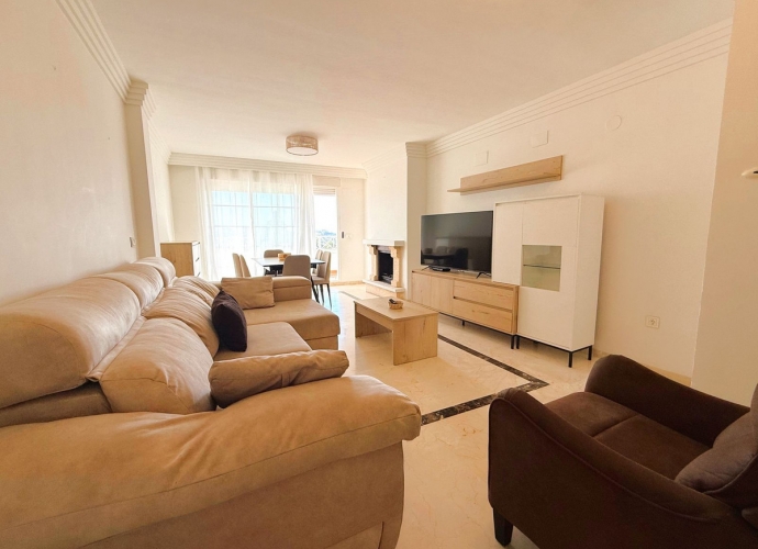 Appartement milieu d’Etage situé à Río Real - 4