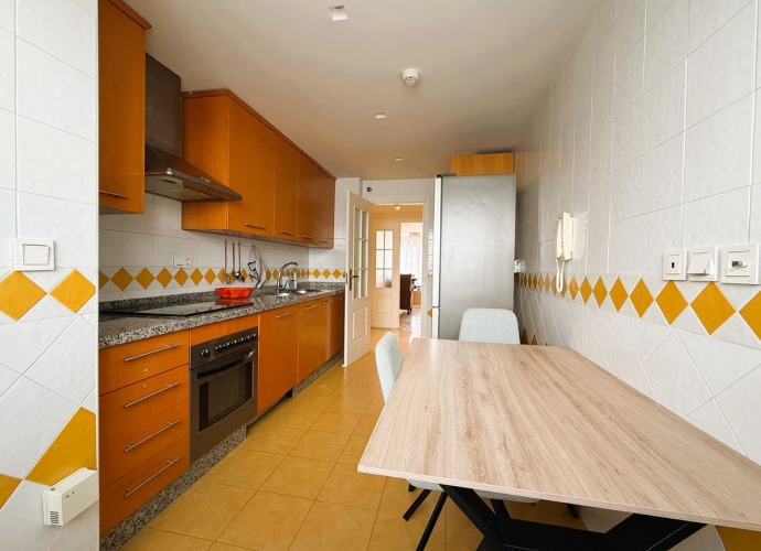 Appartement milieu d’Etage situé à Río Real - 7