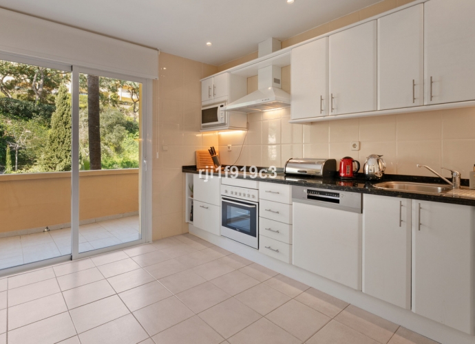 Apartamento Planta Media en Elviria - 5