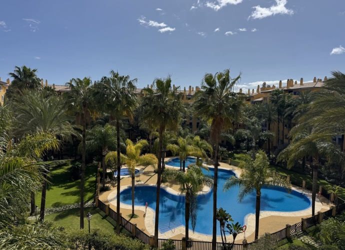 Appartement milieu d’Etage situé à San Pedro de Alcántara - 1