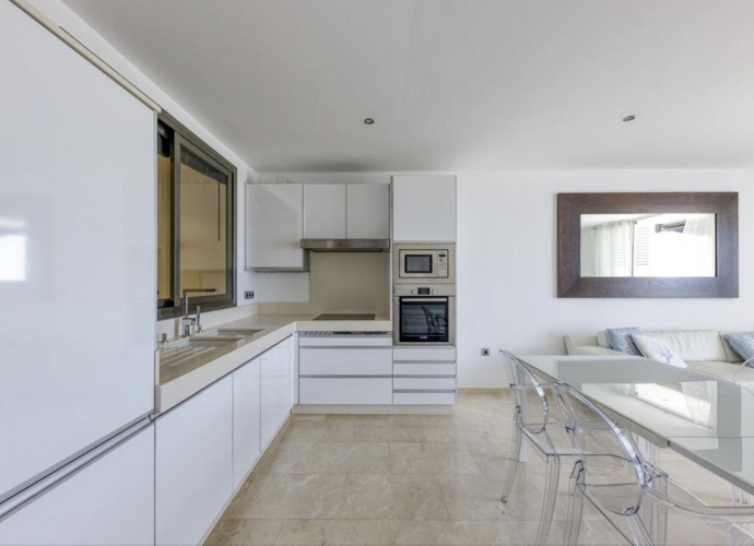 Apartamento Planta Media en Puerto Banús - 5