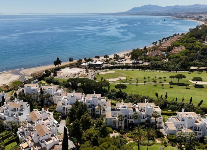 Apartamento Planta Baja en Los Monteros - 1