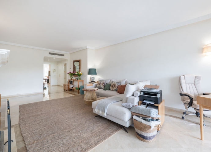 Apartamento Planta Baja en Los Monteros - 3